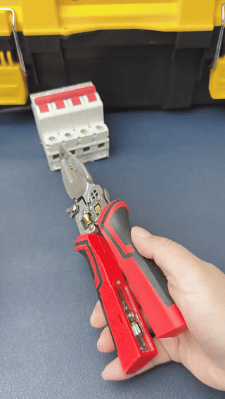 Profesionálne odizolovacie kliešte pre elektrikárov